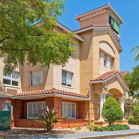Extended Stay America Premier Suites - Fort Lauderdale - Cypress Creek - Park North Pompano Beach Buitenkant foto