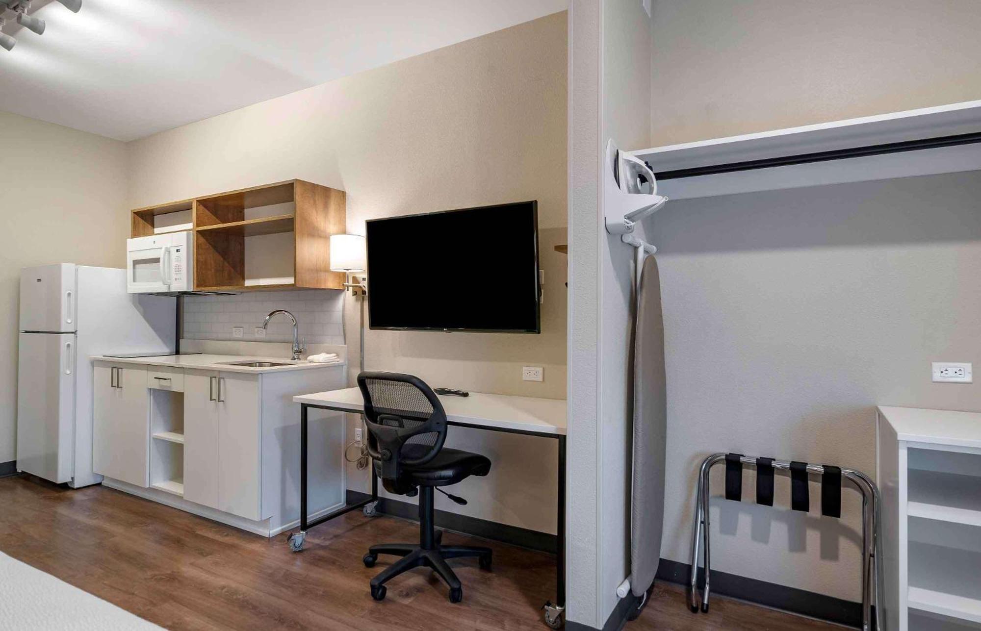Extended Stay America Premier Suites - Fort Lauderdale - Cypress Creek - Park North Pompano Beach Buitenkant foto